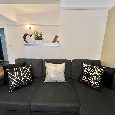 Large Family-Friendly 2Bd Glastonbury Retreat, Sleeps 5 Exterior foto